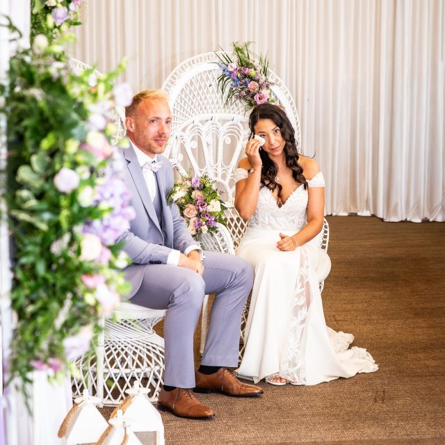"Quand l’émotion prend le dessus… un moment inoubliable pour les mariés et tous ceux qui partagent cette journée magique." 💕✨

#Émotion #MomentsInoubliables #Mariage #MariésHeureux #PhotographeDeMariage #InstantsVrais #SouvenirsPrécieux #JourJ #WeddingVibes #MomentsMagiques