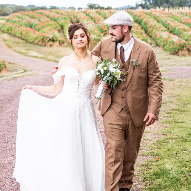 Encore un mariage incroyable… 🤍
Des émotions, des sourires, des fous rires, des rencontres et tellement de beaux moments à immortaliser.
Voilà pourquoi j’aime tant mon métier de photographe de mariage : chaque journée est différente, chaque couple a son histoire, et chaque mariage me réserve encore de belles surprises. 📸✨
#PhotographeDeMariage #PassionPhoto #Émotions #MomentsAuthentiques #Mariage